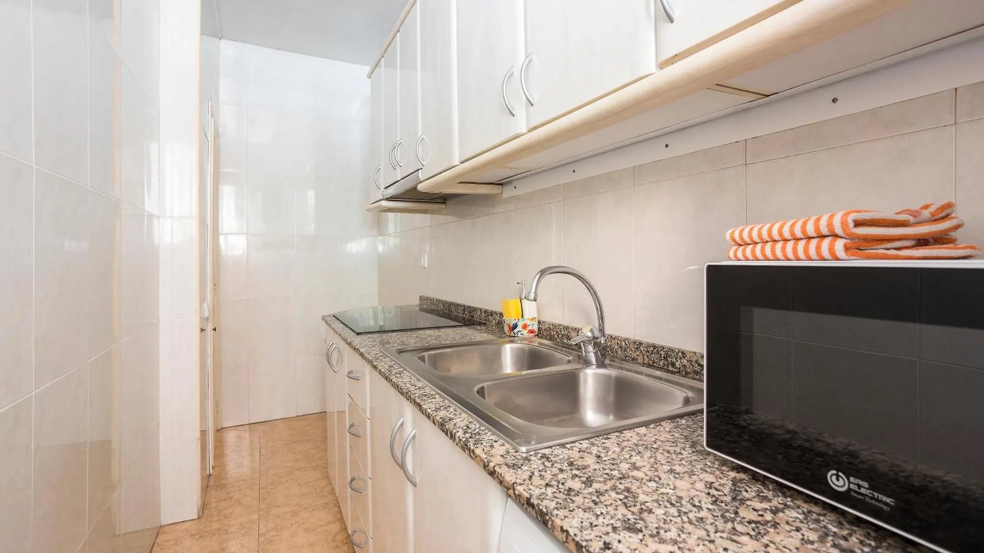 Apartaments Clot-Sant Marti Apartment Barcelona